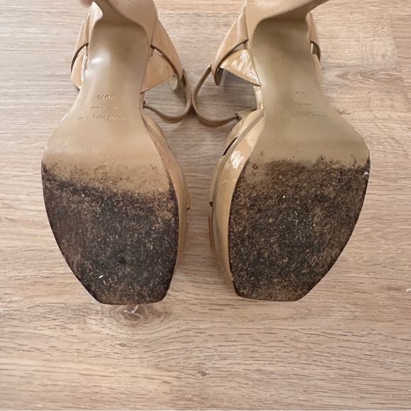 YSL - TRIBUTE PLATFORM SANDALS IN PATENT LEATHER - Picture 13 of 17